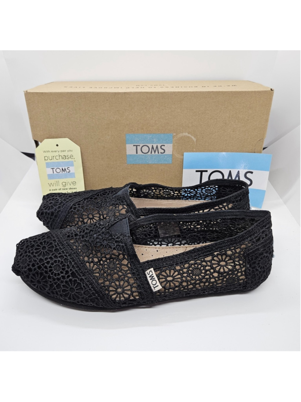 TOMS Classic Crochet Flats Womens 8 Black Morocco Slip On Shoes NWB 001096B10 - Picture 1 of 7